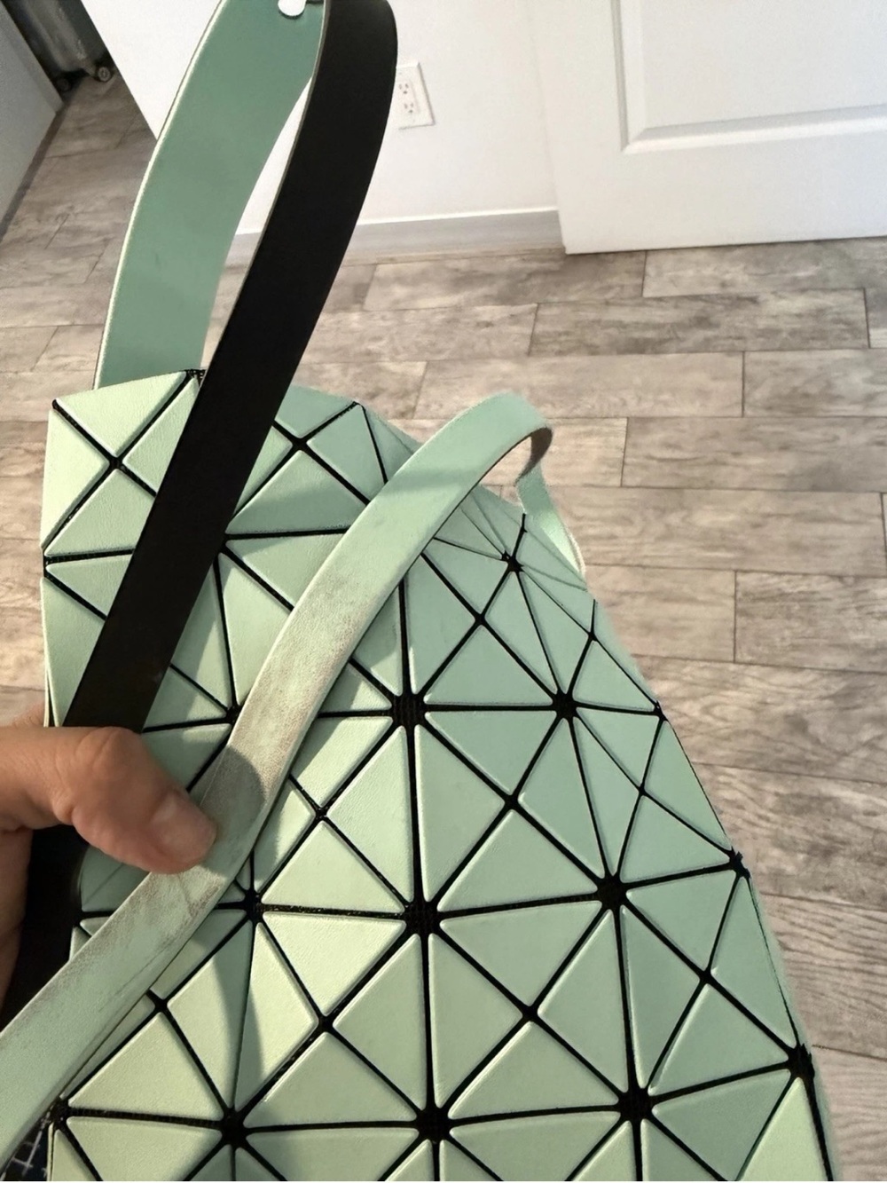 Mint Geometric Crossbody Bag - Women BAO BAO ISSEY MIYAKE Green Carat Small Bag - Picture 4 of 6